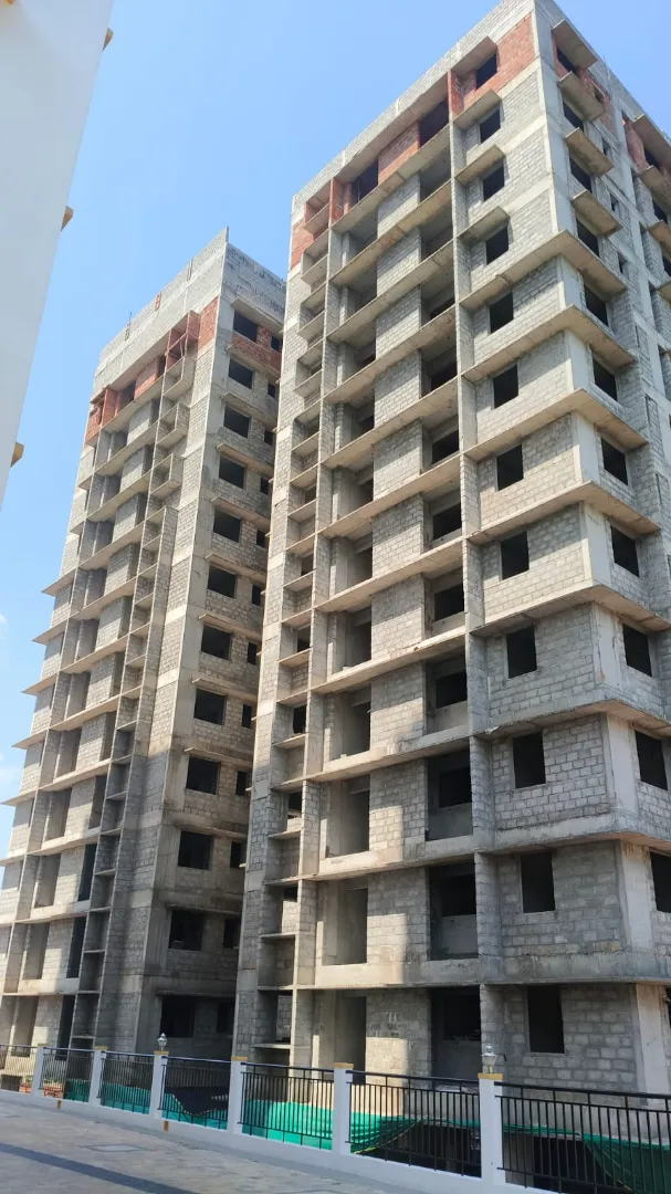 Confident Oakwood 2 Project Schedule on 8th May 2026