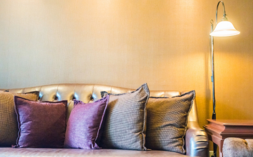 warm light vs cool light