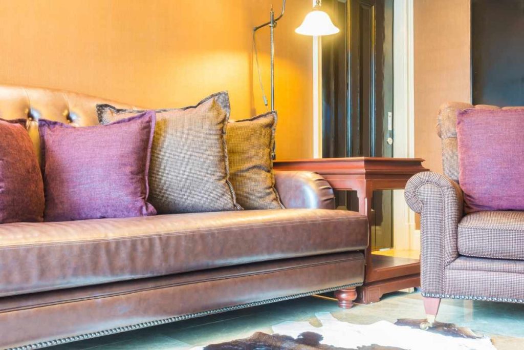 warm light for living room